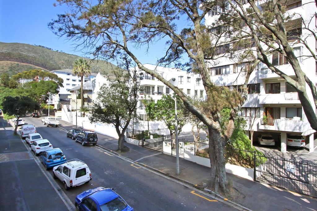 Апартаменты Berkeley Square Кейптаун Экстерьер фото